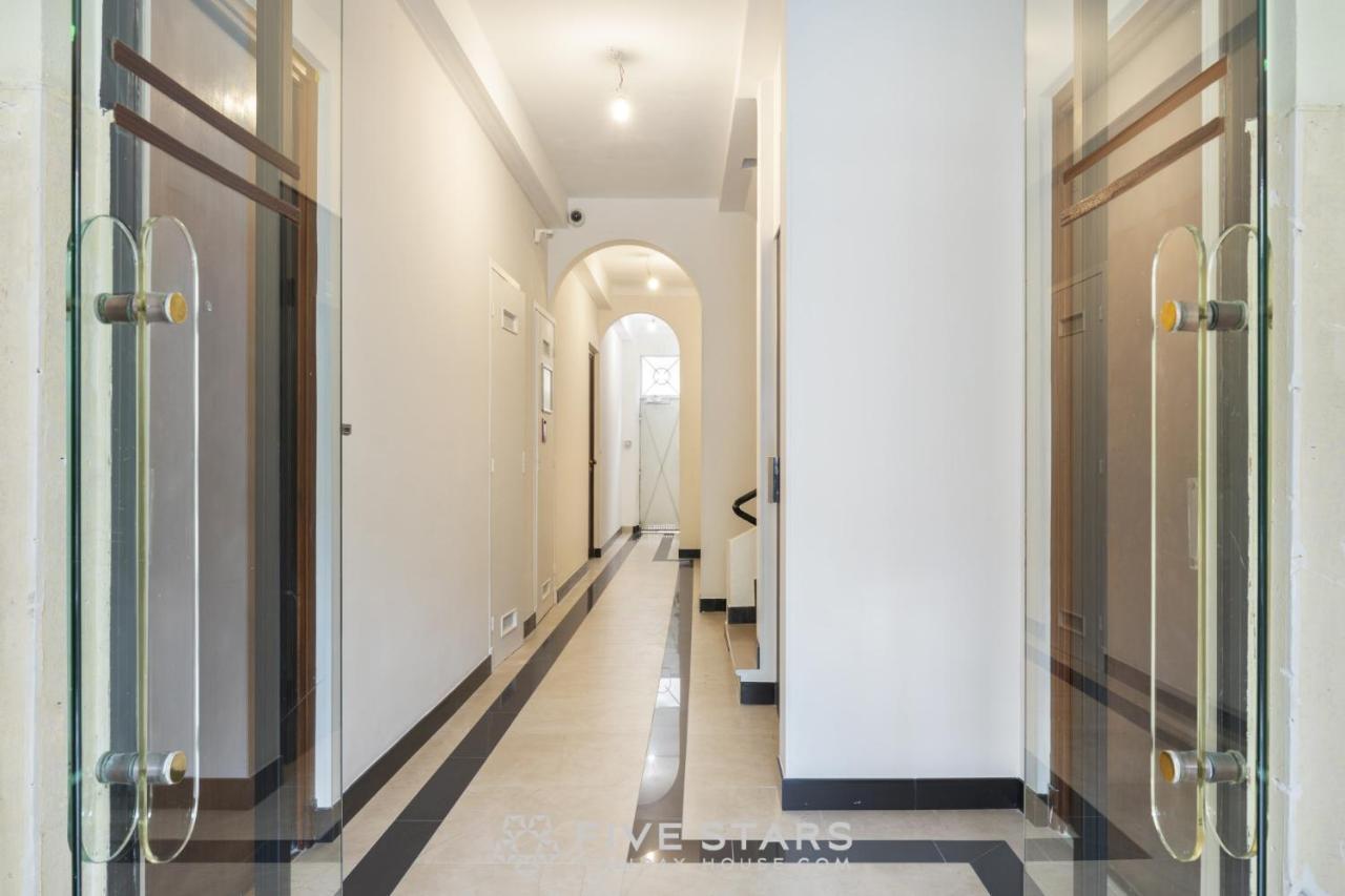 Suite Flora Five Stars Holiday House Nice Exterior foto